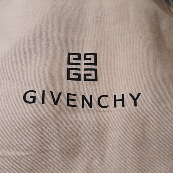 Givenchy Size 38 Slide on White and Red Sneakers with Bag - Picture 9 of 9